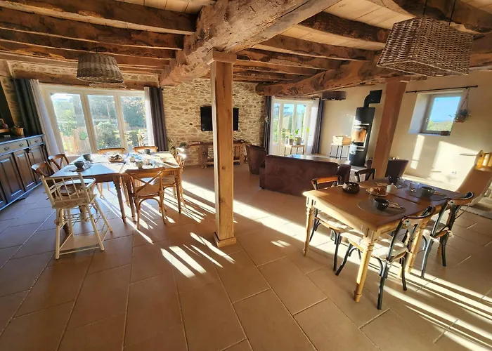 La Source Du Bonheur Chambres et Table d'Hôtes